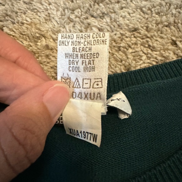 Vintage Drapers & Damon’s Silk Blend Blouse - Picture 4 of 6